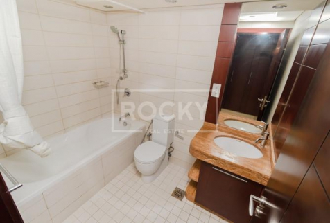 شقة للإيجار فى الخليج التجاري - دبي - دبيّ