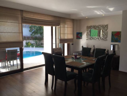 فيلا للإيجار فى ساريير - إسطنبول