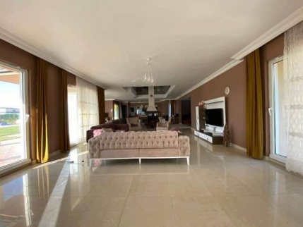 فيلا للإيجار فى بيوك جكمجة - إسطنبول