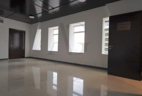 دور مستقل للإيجار فى أبراج بحيرات الجميرا - دبي - دبيّ