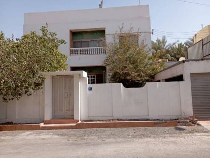 Villa For Rent In Al Janabiyah - Northern