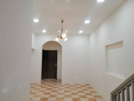 Villa For Rent In Sar - Northern