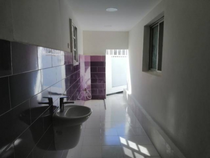 Villa For Rent In Sar - Northern