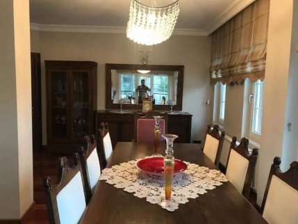 فيلا للإيجار فى بيوك جكمجة - إسطنبول