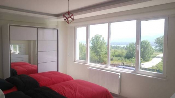 فيلا للإيجار فى صبنجة - صقاريا