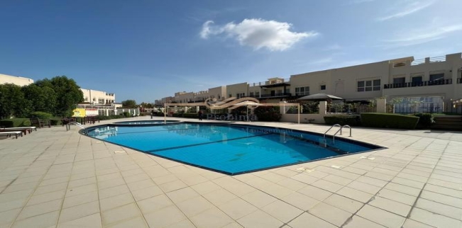 فيلا للإيجار