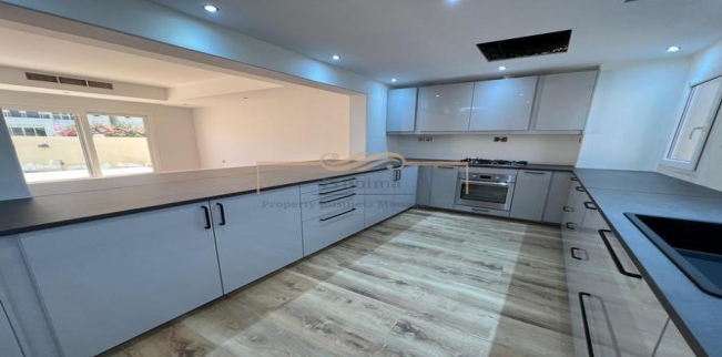 فيلا للإيجار