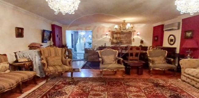 شقة للبيع فى رشدي - قسم سيدى جابر - الإسكندرية