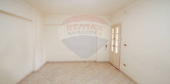 شقة للبيع فى ميامي - قسم المنتزه - الإسكندرية