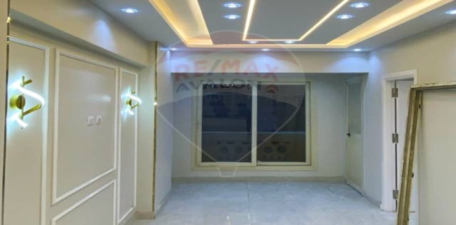 شقة للبيع فى سابا باشا - قسم الرمل - الإسكندرية