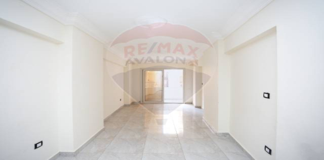 شقة للبيع فى سيدي بشر بحري - قسم المنتزه - الإسكندرية