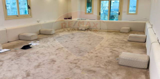 Apartment For Sale In Qesm Bab Sharqi - Alexandria