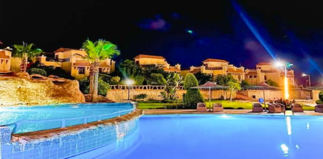 شاليه للبيع فى مركز العلمين - مطروح